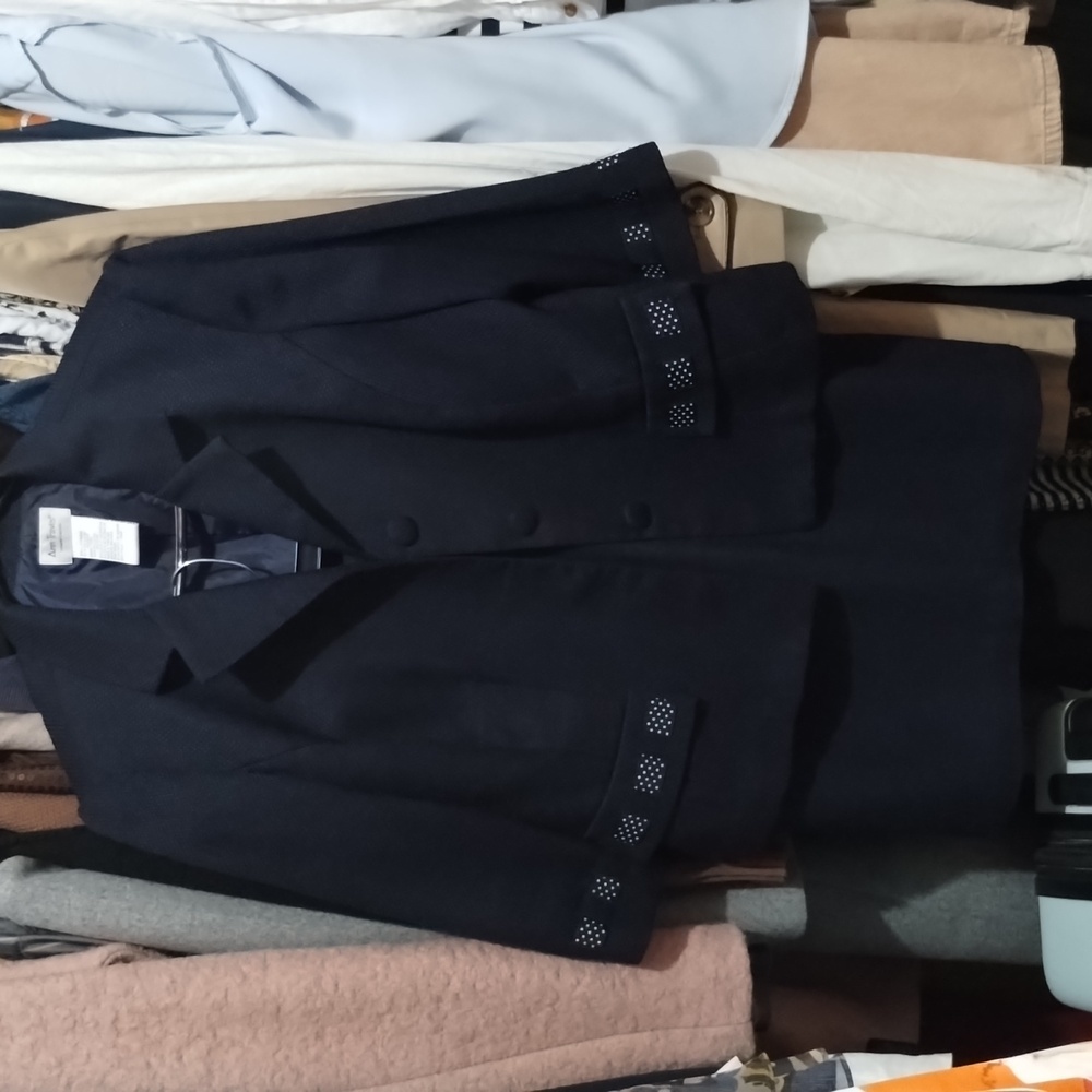 Ann Travis Blazer And Skirt Set